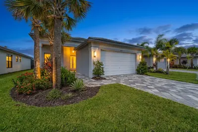 12454 SW Alongshore Drive, Port St. Lucie – Single Family Residence for sale