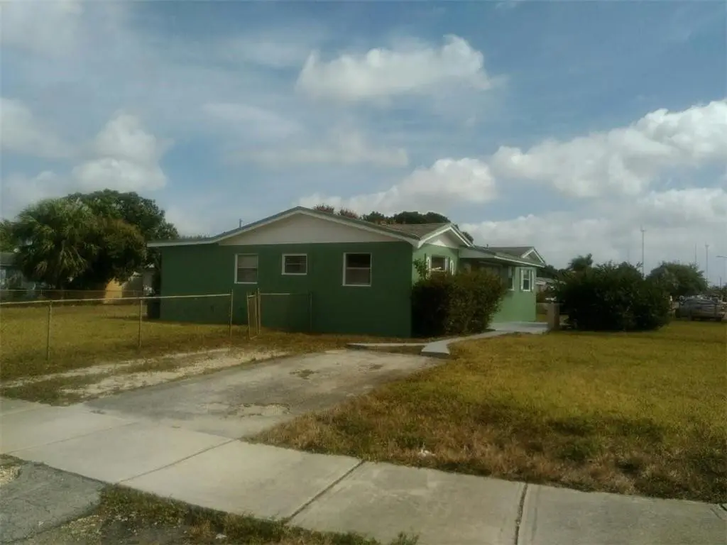 Photo 1 at 2951 NW 208TH Terrace, Miami Gardens