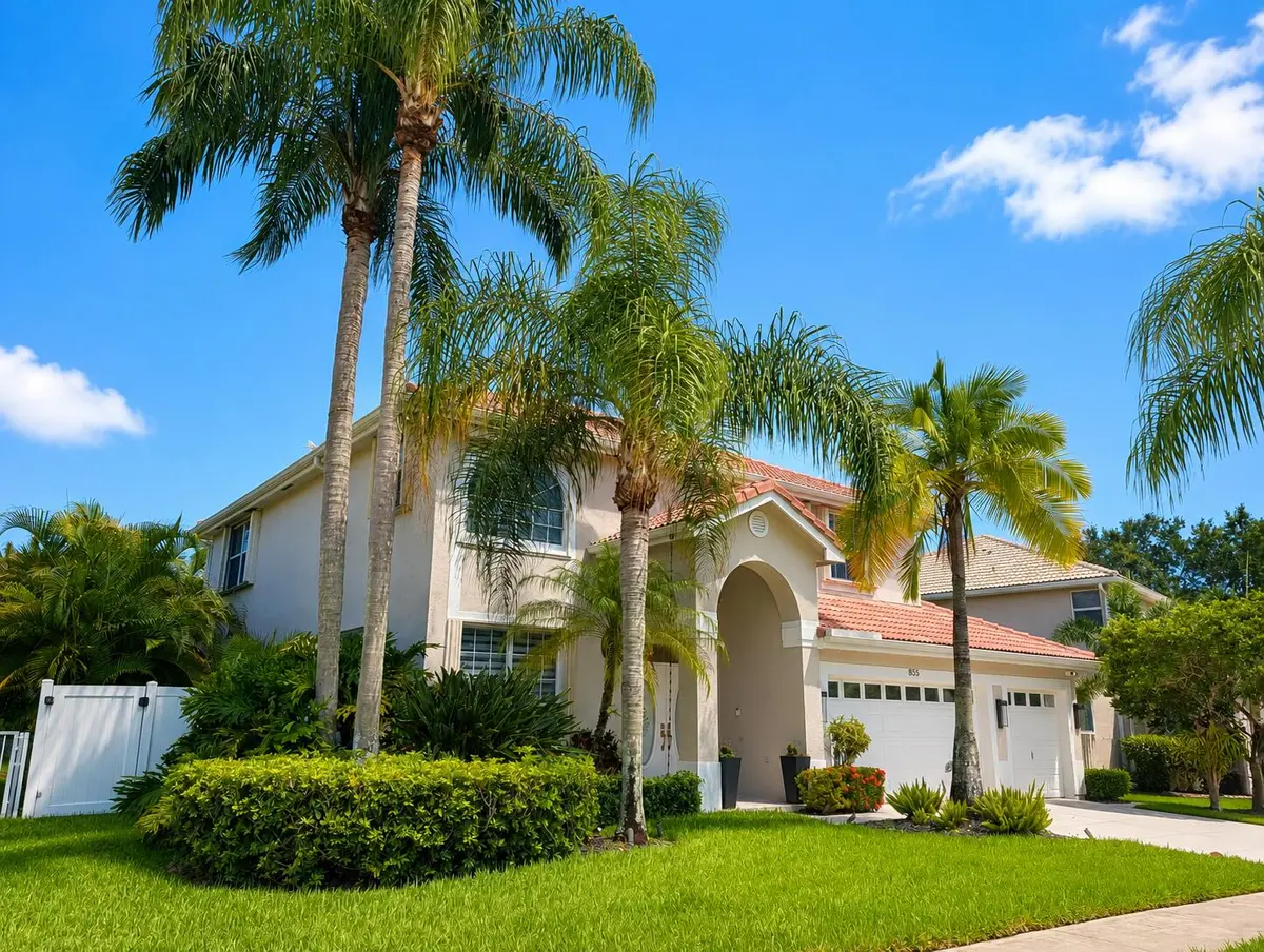 exterior 2 at 855 SW 174th Terrace, Pembroke Pines