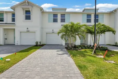 5694 SE EDGEWATER Circle, Stuart – Townhouse for rent