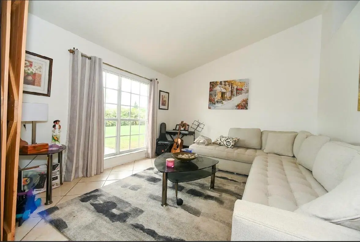 Den/office/guest room at 14918 92nd Court, West Palm Beach