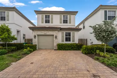 2409 NW 131ST Circle, Miami – sold