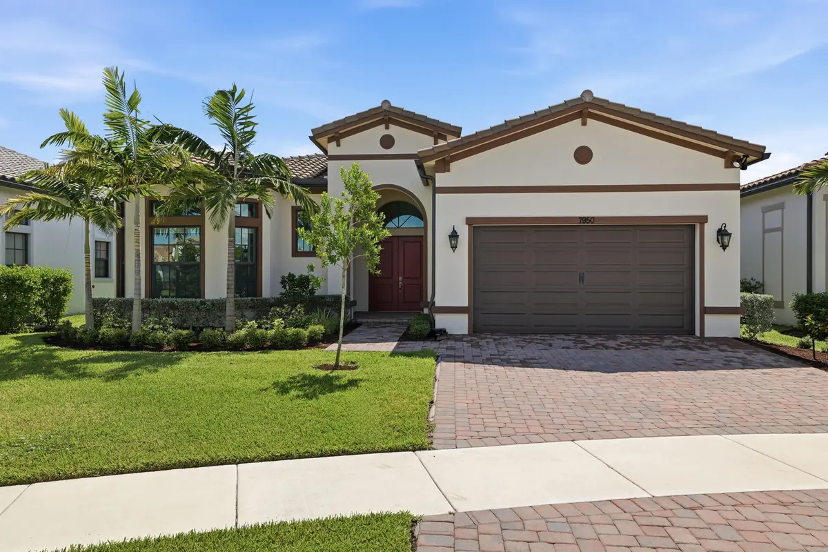 Front Exposure at 7950 Rowan Terrace, Parkland