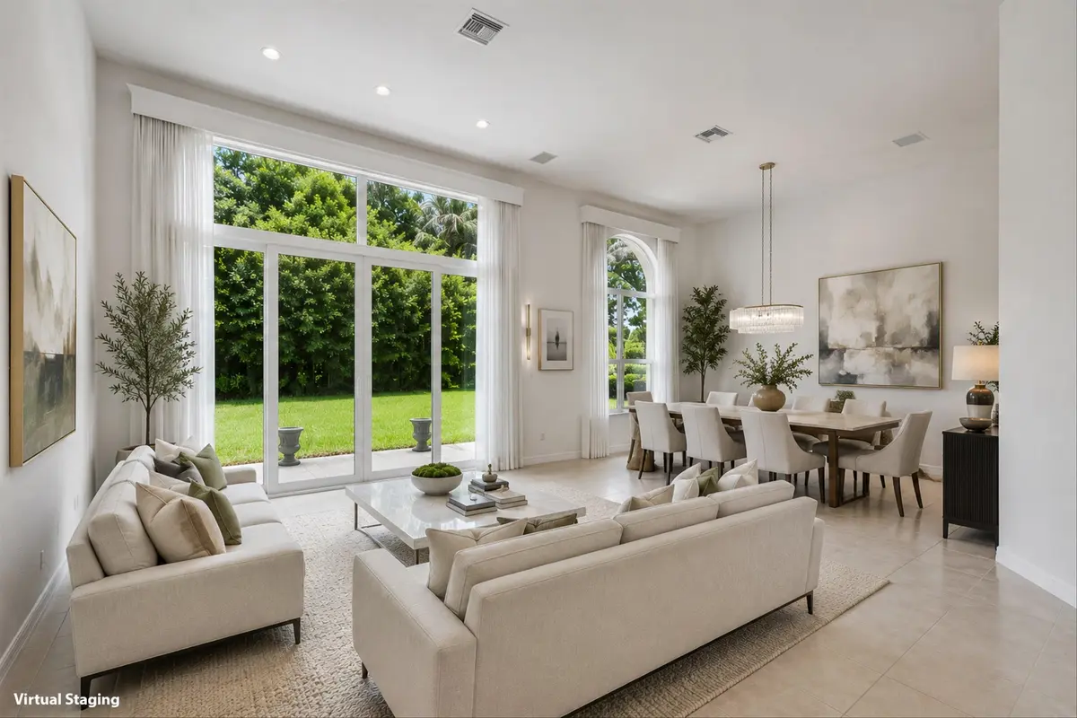 Virtually Staged at 18644 Ocean Mist Drive, Boca Raton