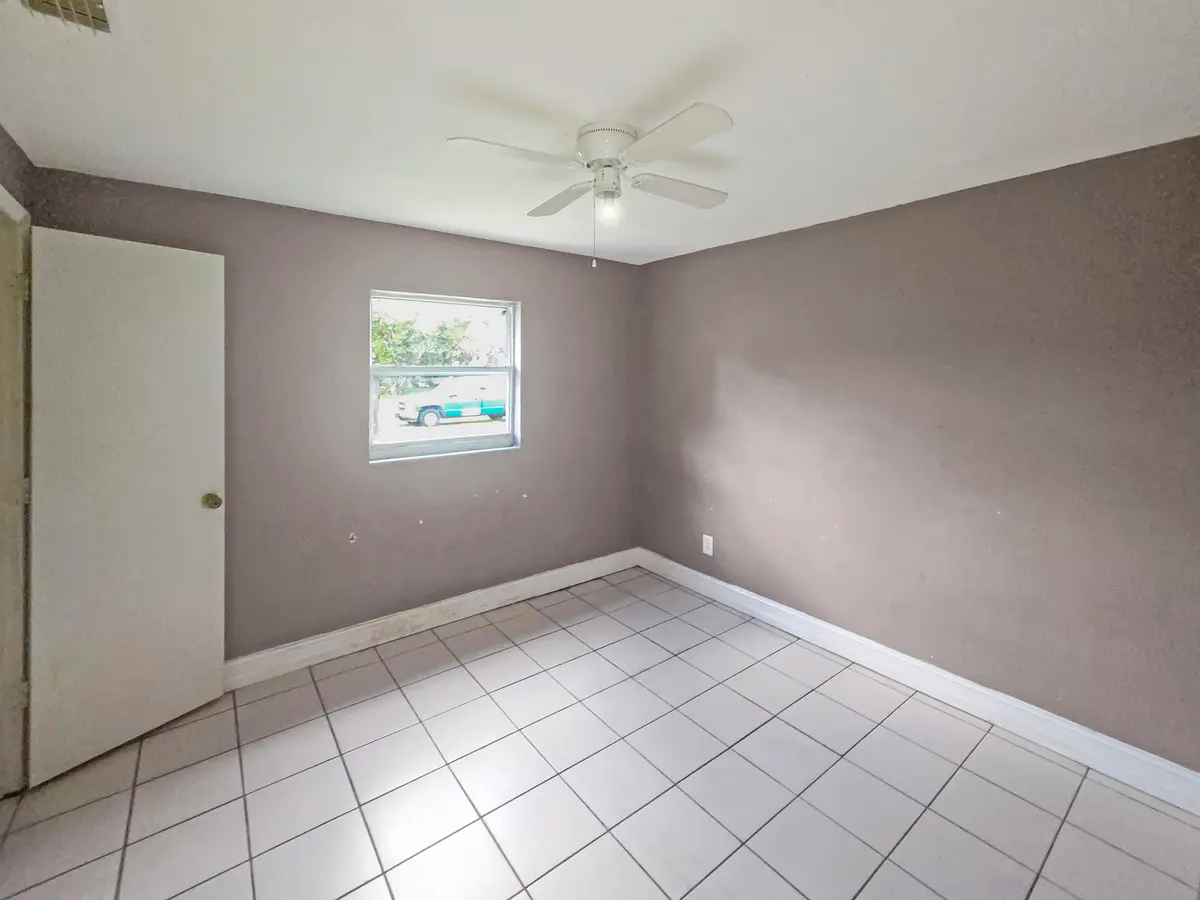 20260616_163926 at 715 N 10TH Street, Fort Pierce