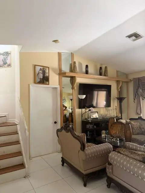 IMG_1320 at 188 CARIBE Court, Greenacres