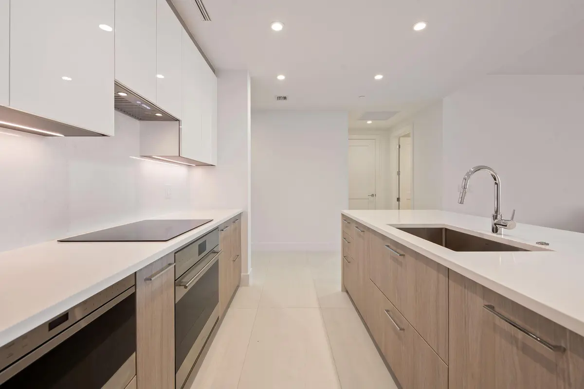 3-web-or-mls-DSC_2216 at 153 N Seabreeze Boulevard #1903, Fort Lauderdale