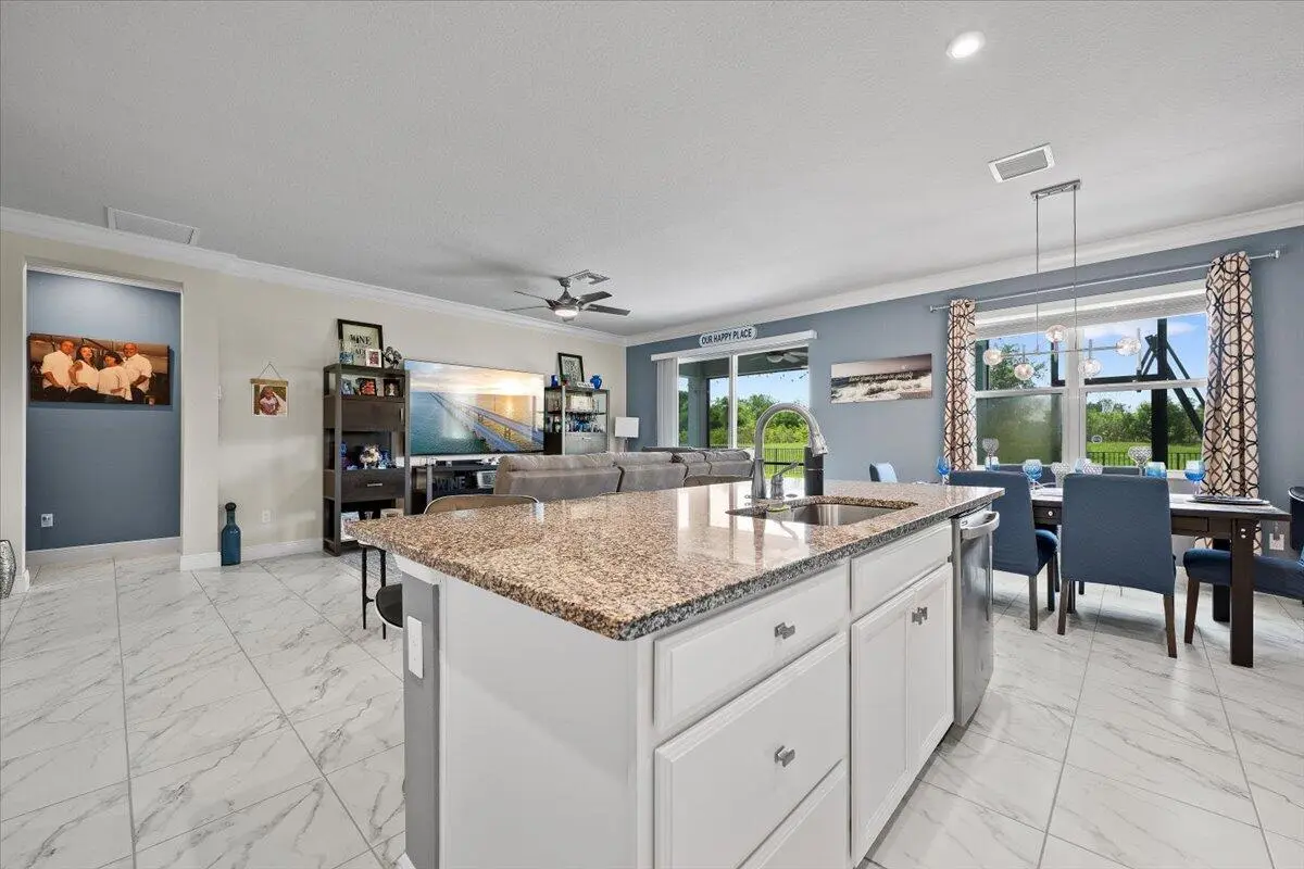 15-LUX_1896.jpg1 at 10814 SW Pacini Way, Port St. Lucie