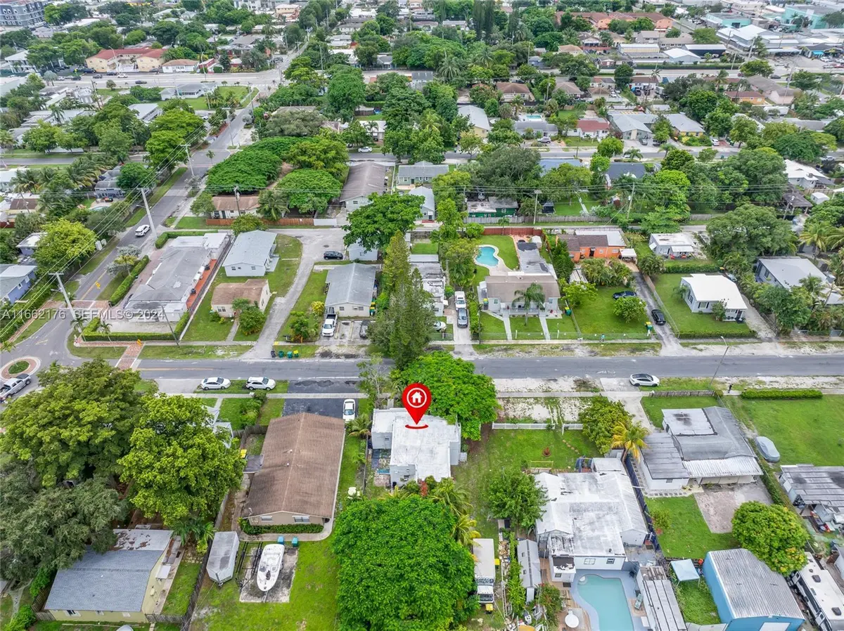 High 1 at 224 SW 14th Street, Dania Beach