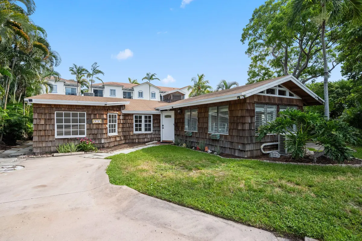 . at 816 CHUKKER Road, Delray Beach