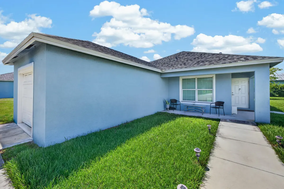 1962 SE Gena Rd-004 at 1962 SE GENA Road, Port St. Lucie