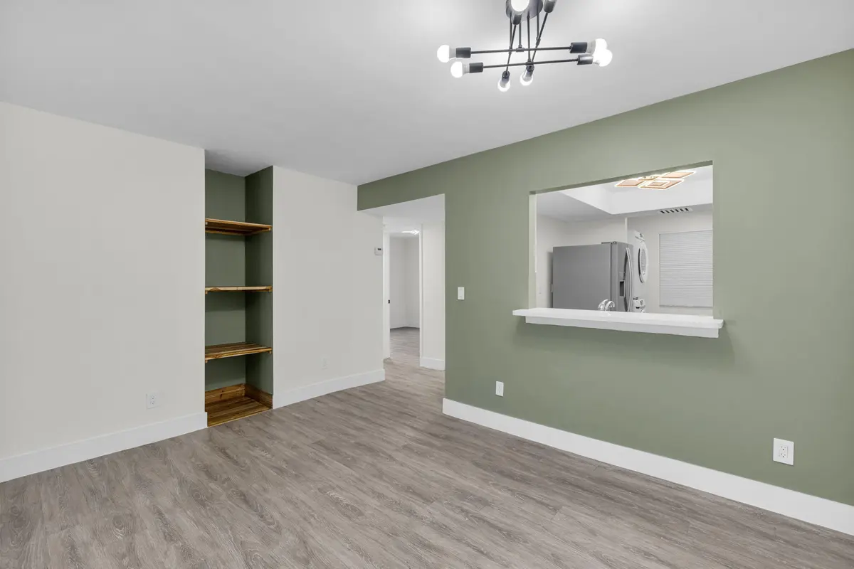 5-web-or-mls-3A5A9837 at 2517 17Th Street 102, Fort Pierce
