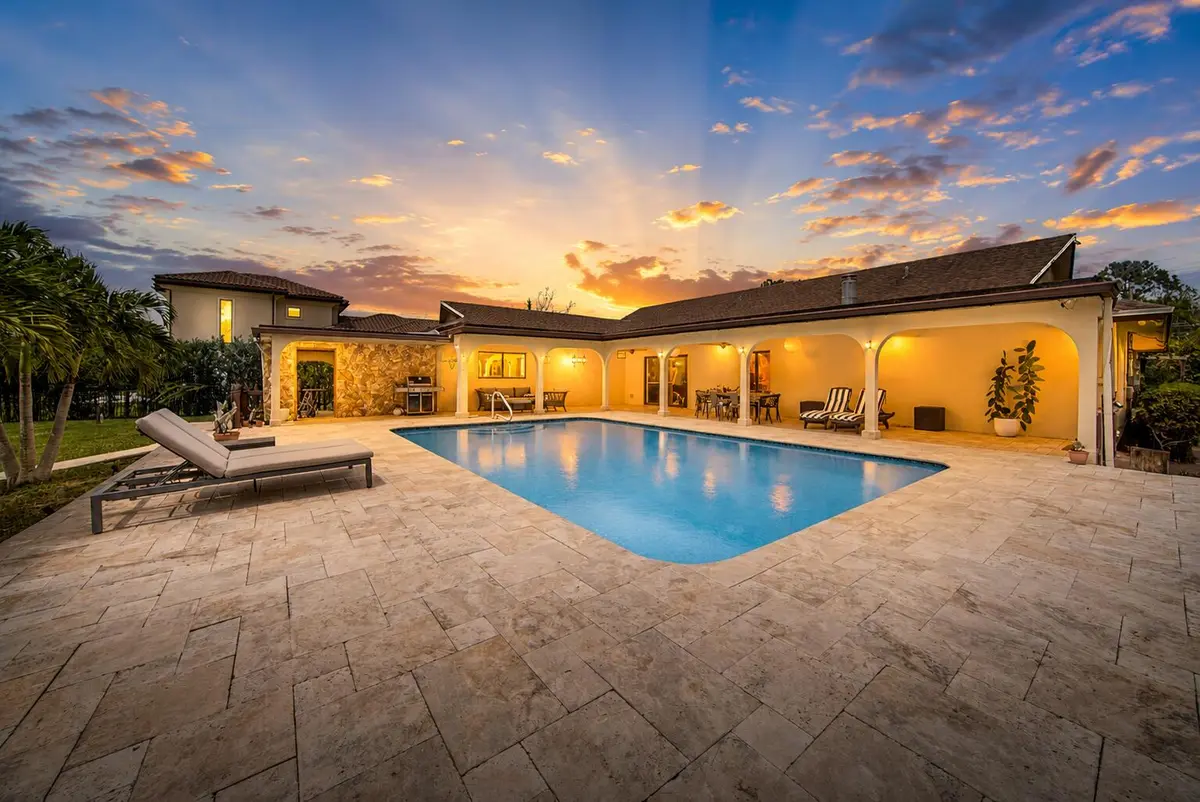 twilight 1 at 6165 NW 69TH Way, Parkland