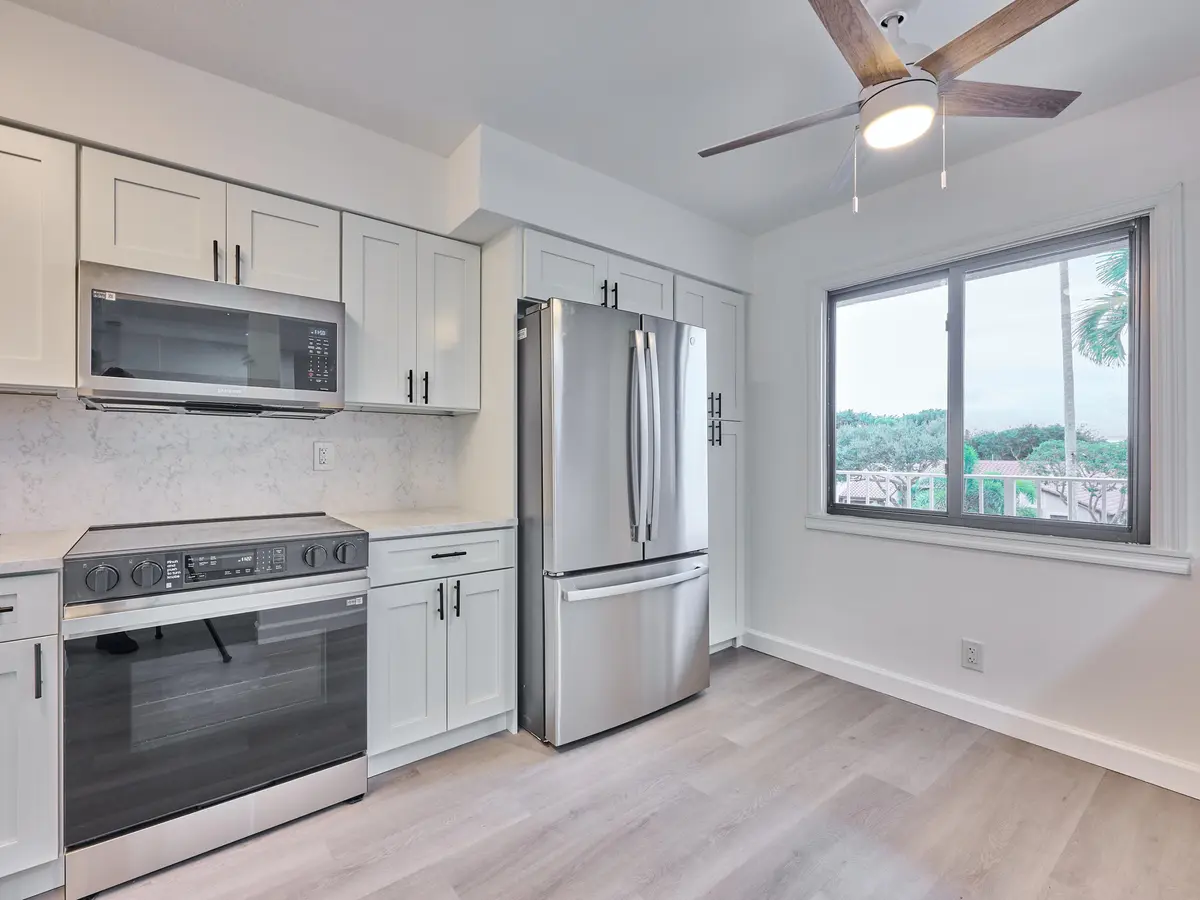 NEW APPLIANCES at 6193 Pointe Regal Circle 306, Delray Beach