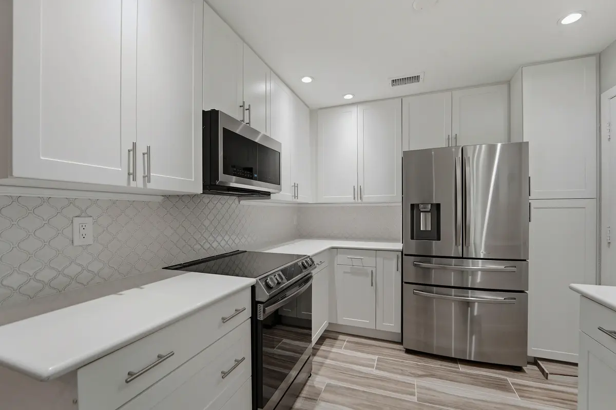 Renovated Kitchen at 127 Ocean Dunes Circle, Jupiter