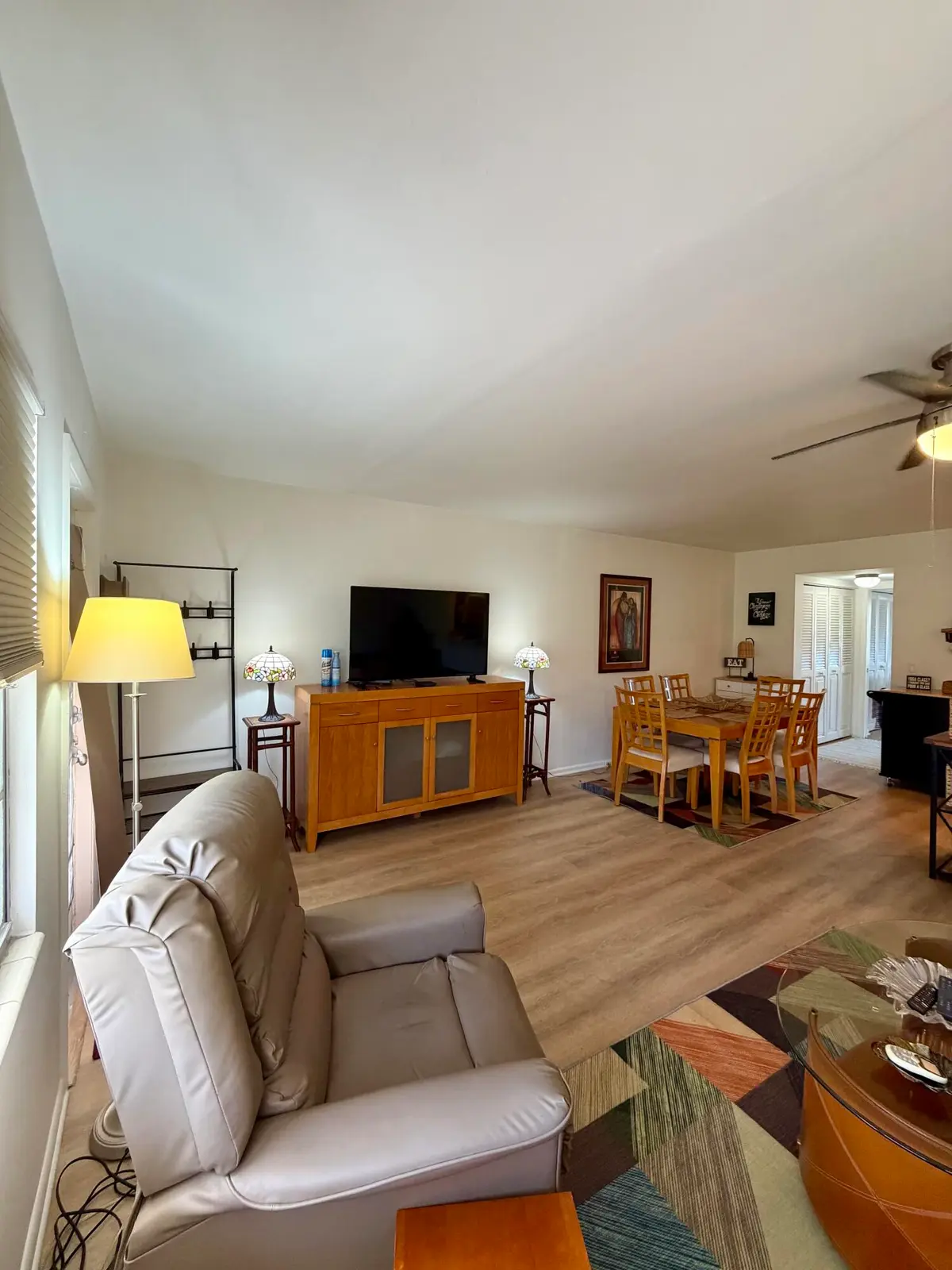 Living room:dining room at 132 Preston Way 132, Boca Raton