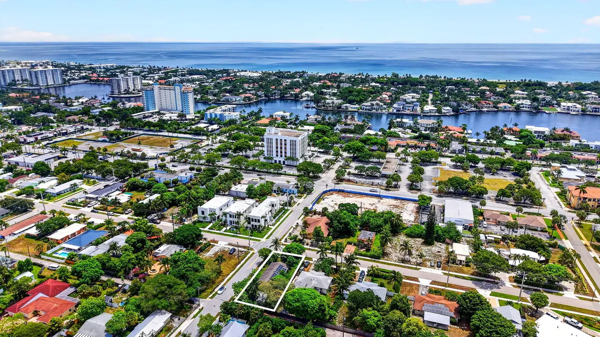 10-web-or-mls-DJI_20260727124037_0163_D at 310 SE 8TH Street, Delray Beach