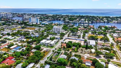 310 SE 8TH Street, Delray Beach – Single Family Residence for sale