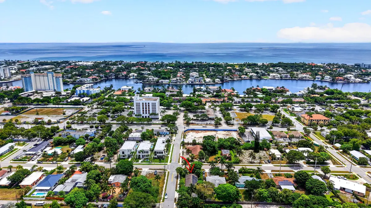 11-web-or-mls-DJI_20260727124049_0168_D at 310 SE 8TH Street, Delray Beach