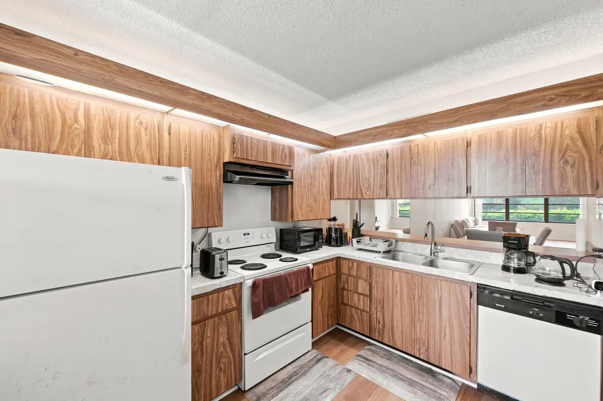 8__dsc0914 at 3515 VILLAGE Boulevard 206, West Palm Beach