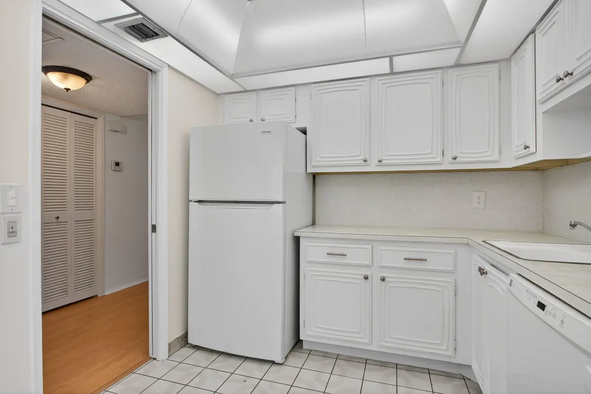 5-web-or-mls-2561 -2546 at 2651 S Palm Aire Drive 302, Pompano Beach