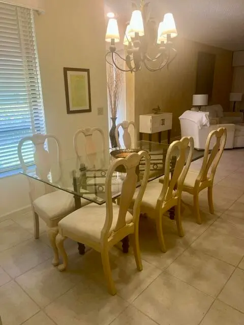 DINING AREA at 225 Old Meadow Way, Palm Beach Gardens