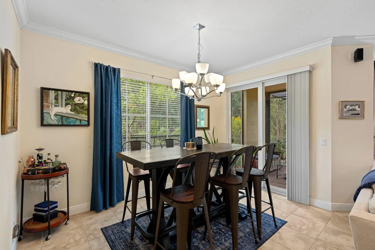 Dining at 2134 Sabal Tree Court, West Palm Beach