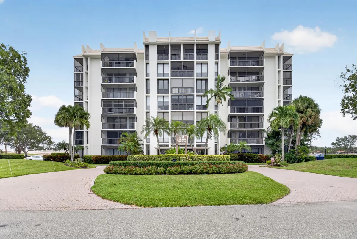 DSC_4906 at 1761 SE Bridgewood Drive, Boca Raton