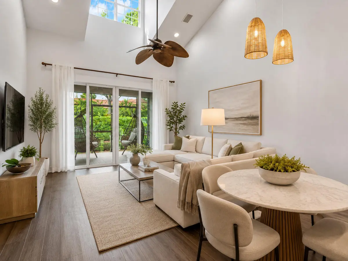 Stagging at 1643 Baseline Lane, Vero Beach