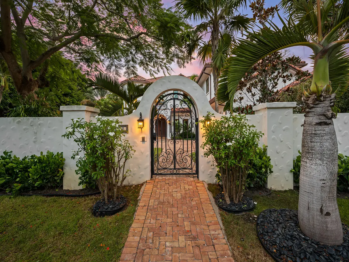 DSC_2053 at 2101 MIDDLE RIVER Drive, Fort Lauderdale