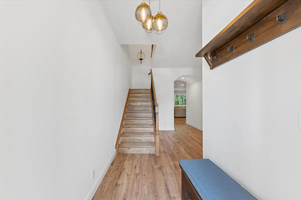 05-2005 at 15672 Italian Cypress Way, Wellington