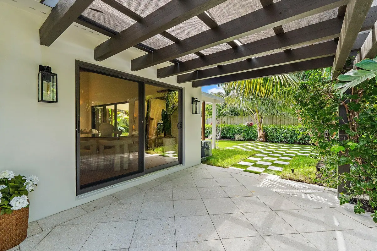 105-420GulfRd-NorthPalmBeach-SMALL at 420 Gulf Road, North Palm Beach