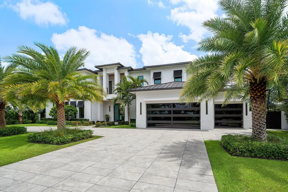 Exterior Front at 830 Lake Shore Drive, Delray Beach