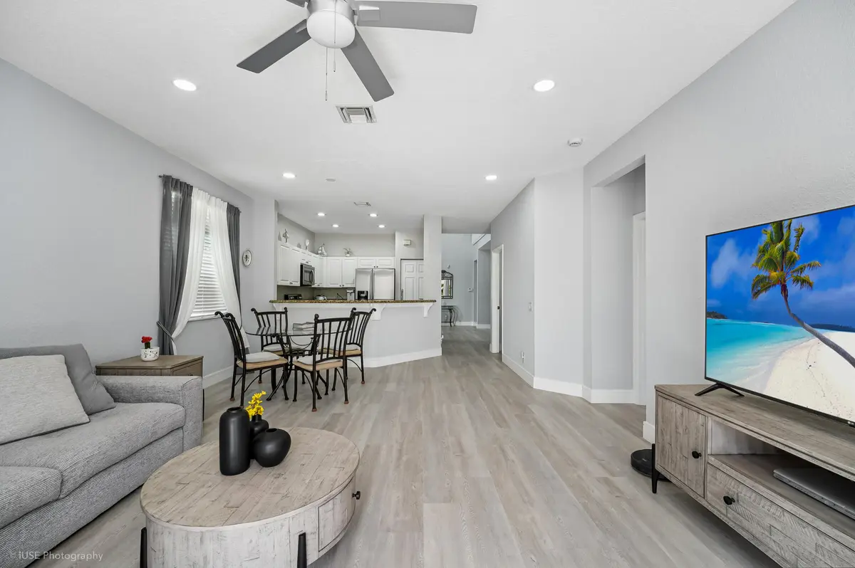1428 - P7 at 1428 CANARY ISLAND Drive, Weston