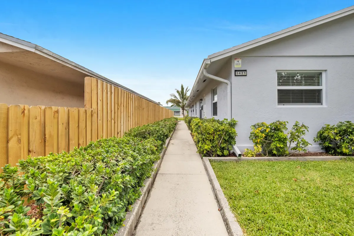 3421 NE 5th AVE-12 at 3421 NE 5th Avenue Unit C, Pompano Beach