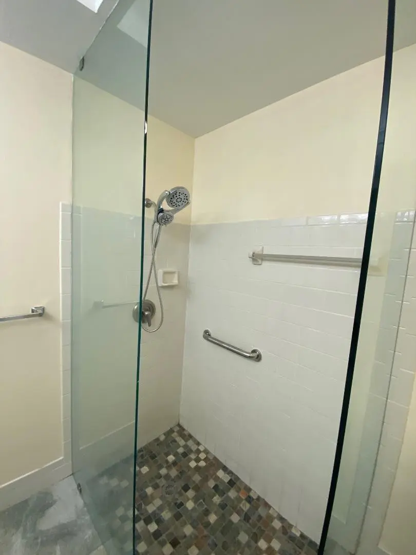 Photo 6 at 3090 S OAKLAND FOREST Drive 1901, Oakland Park