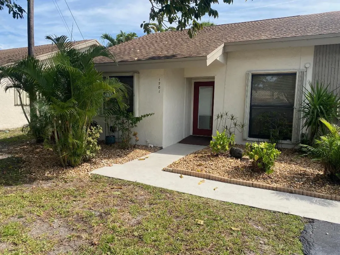 Photo 10 at 3090 S OAKLAND FOREST Drive 1901, Oakland Park