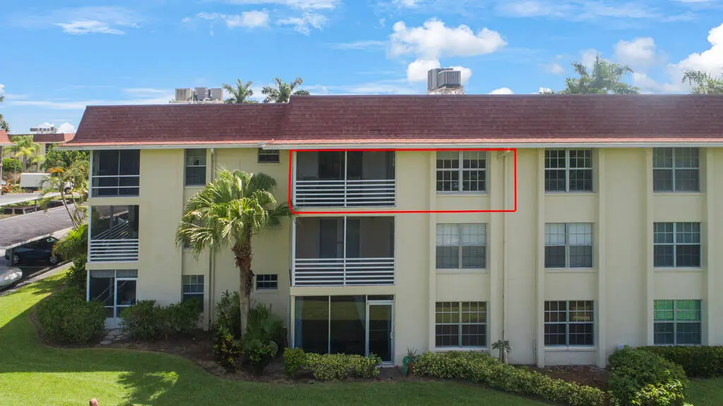 Front of Structure at 5560 Tamberlane Circle 324, Palm Beach Gardens