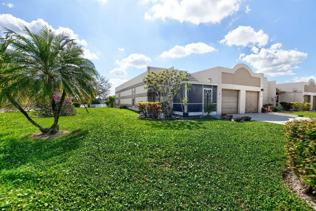 Sideview at 9244 Flynn #4 Circle, Boca Raton
