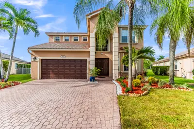 14315 NW 16TH Court, Pembroke Pines – Single Family Residence for sale