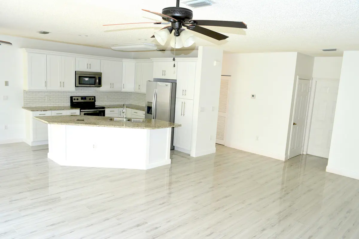 Family/Kitchen2 at 3003 CAFFIA Way, West Palm Beach