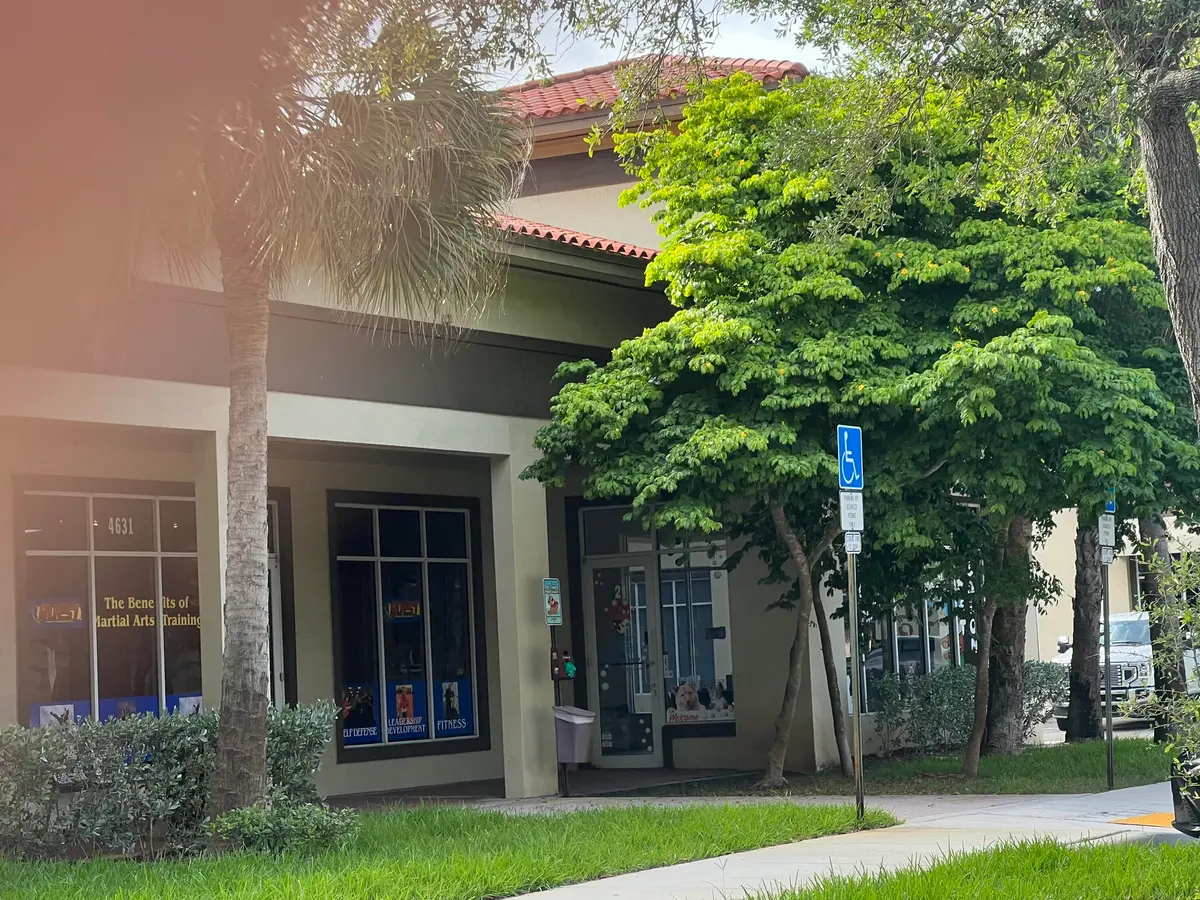 IMG_6097 at 4631 N STATE ROAD 7 22-A, Coral Springs