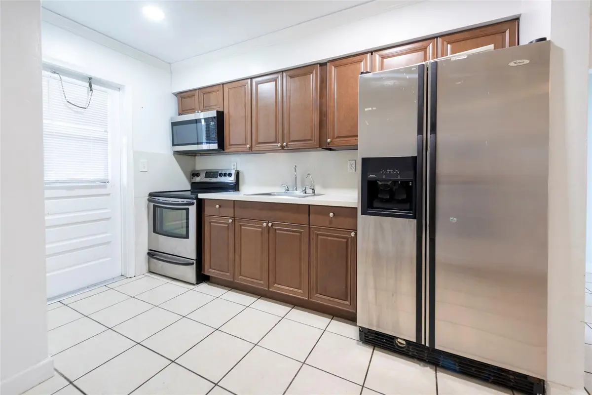 Photo 2 at 6170 SW 43RD Street 1-2, Davie