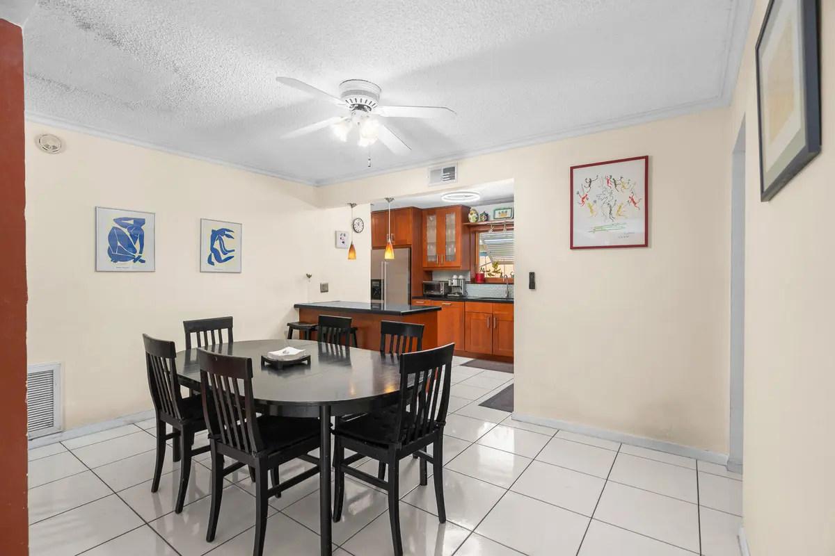 DSC01708 at 1601 NE 48TH Court, Oakland Park