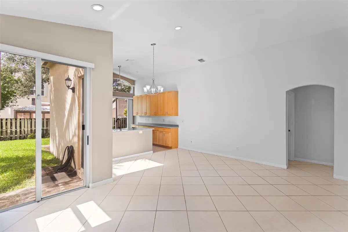 Photo 8 at 15250 SW 49TH Court, Davie