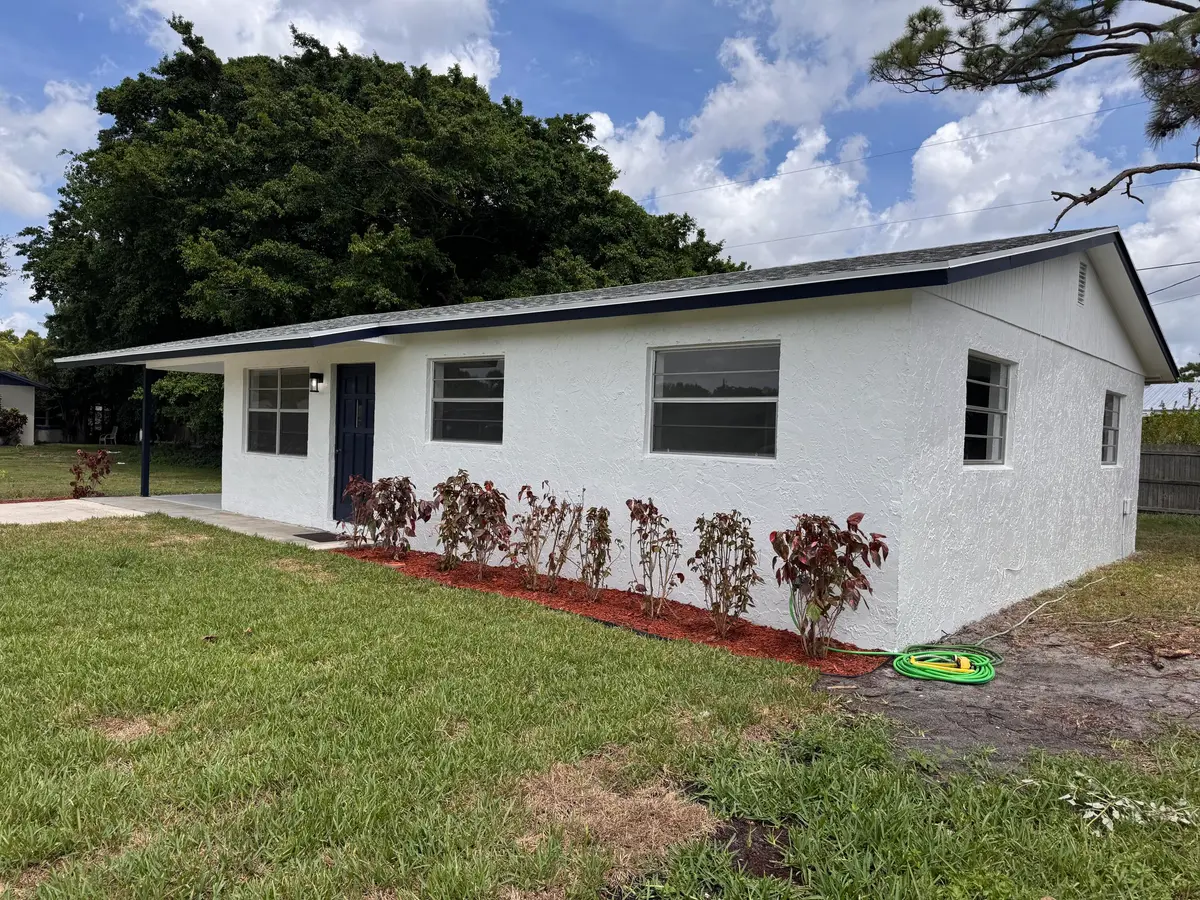 Side at 3593 MARLOW Avenue, Boynton Beach