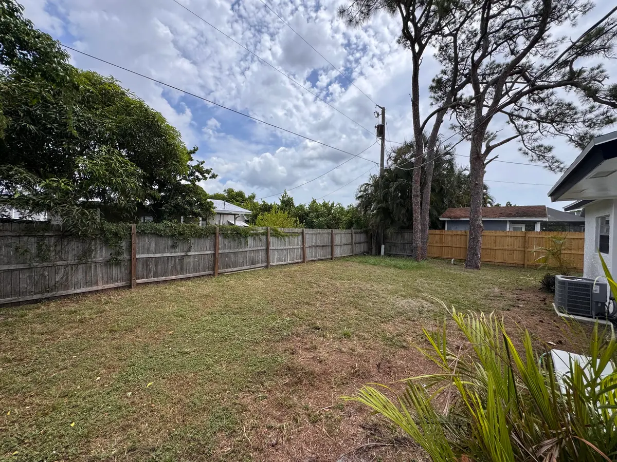 Yard at 3593 MARLOW Avenue, Boynton Beach