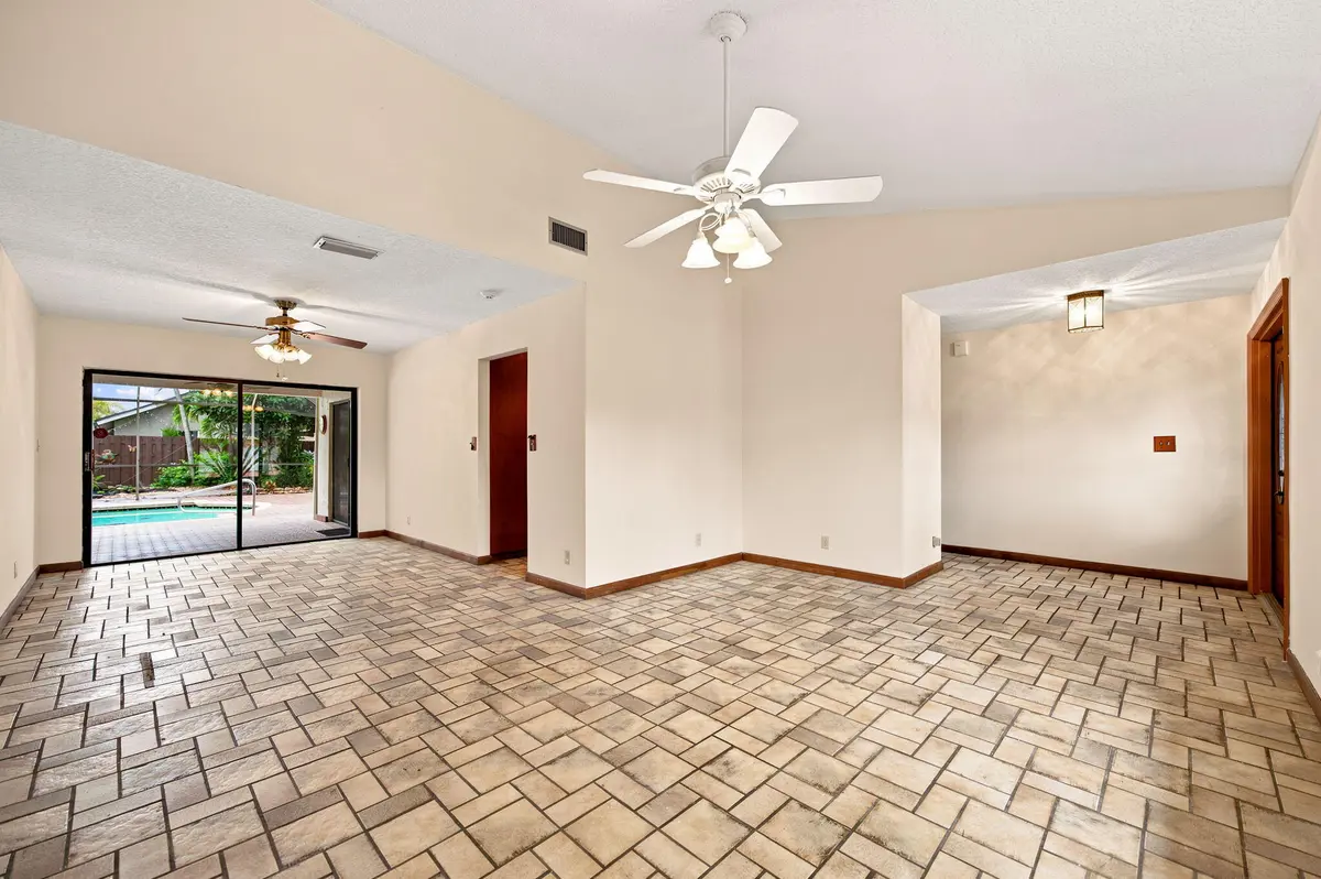 7-web-or-mls-1120-nw-77th-ave at 1120 NW 77TH Avenue, Plantation