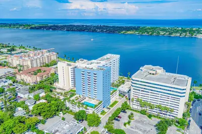 1551 N Flagler Drive 804, West Palm Beach – sold