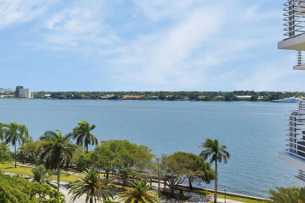 View at 1551 N Flagler Drive 804, West Palm Beach